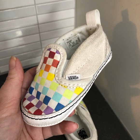 Vans Infant Slip-On Checker Shoe - Picture 5 of 10